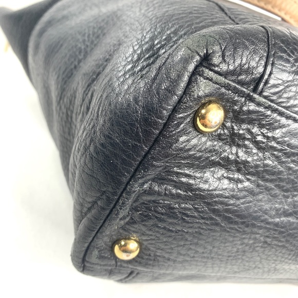 Michael Kors Black Pebbled Leather Medium Shoulder Bag E1306 Side Pockets Brass - Picture 7 of 10